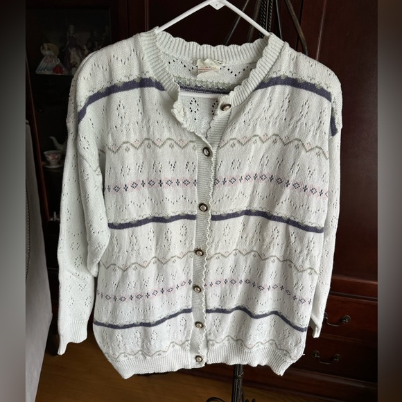 💜Vintage Knit Sweater💜 - Picture 2 of 6